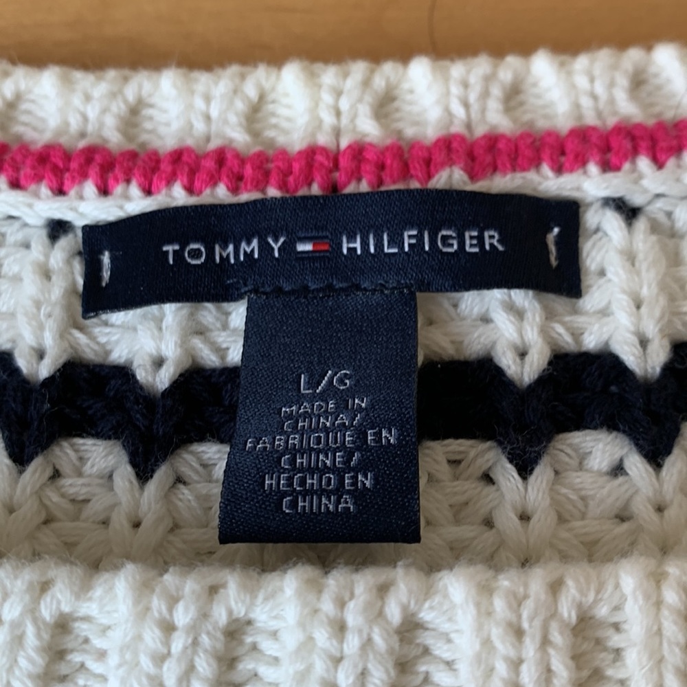 Tommy Hilfiger Women’s Chunky Striped Sweater- Large - Picture 6 of 9